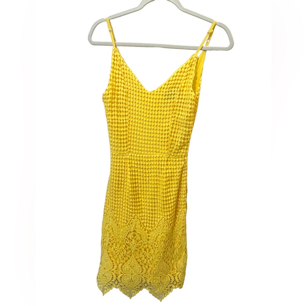 Lulu’s yellow lace mini dress sundress, size XS